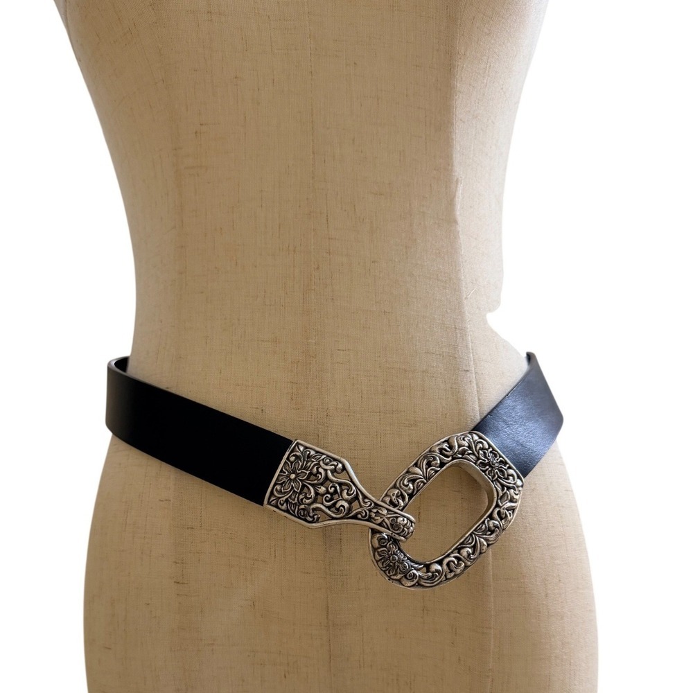 Chico's Belt Black Leather Silver Filigree Buckle Ornate Floral Scroll Women SM